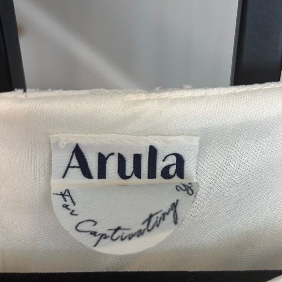 Arula Cream Fabric Label - Picture 3 of 6